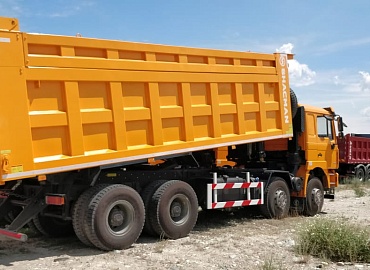 Самосвал Shacman 8x4 F3000 SX3318DT366 - фото 3