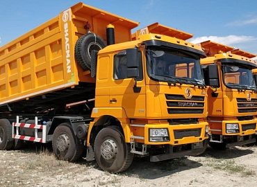 Самосвал Shacman 8x4 F3000 SX3318DT366