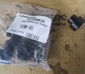 S3300635, S33/00635 PLASTIC ROLLER